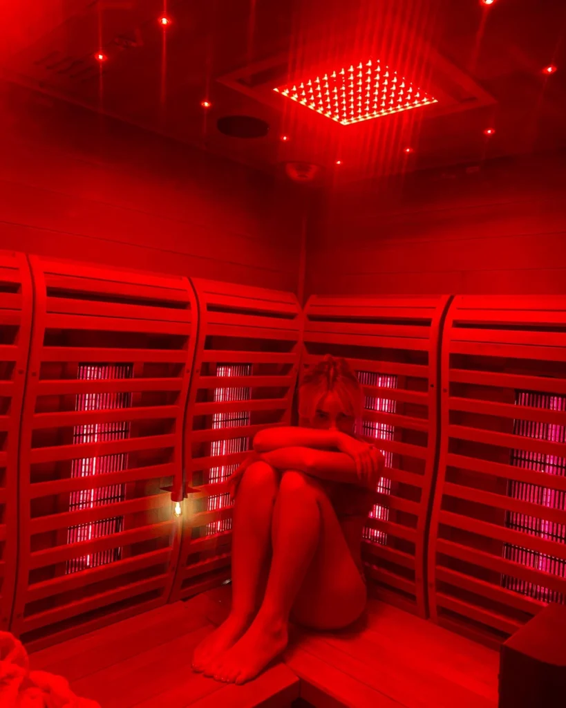 Sabrina Carpenter feet pic in red shabby room